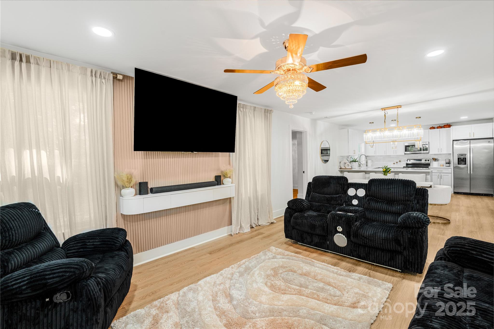 116 Hornets Nest Court