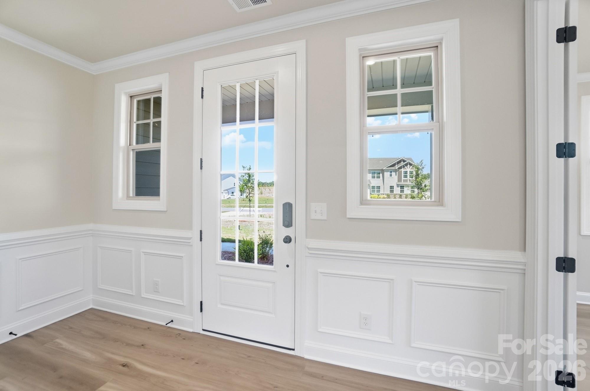 2517 Mabel Lane