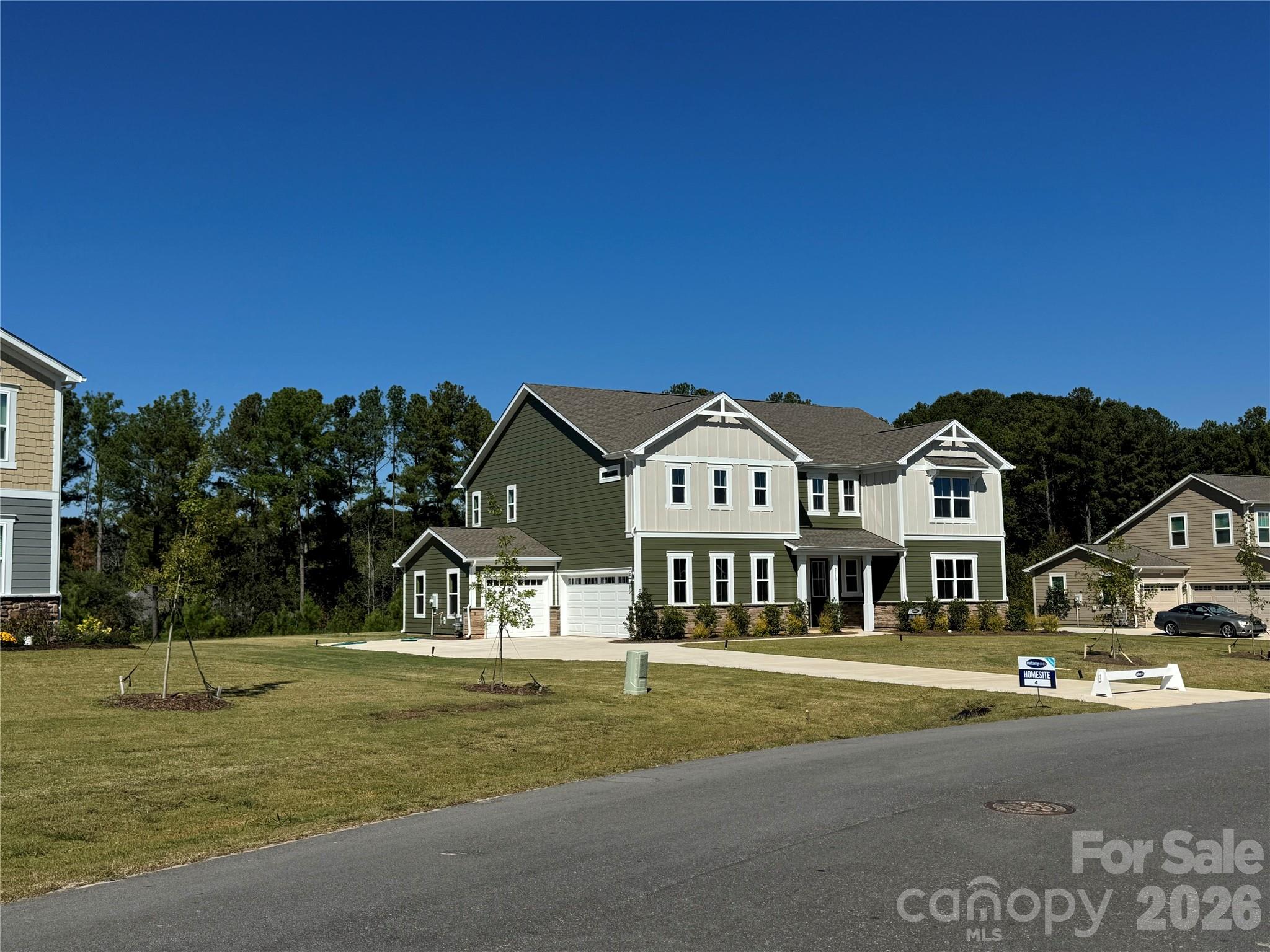 2517 Mabel Lane