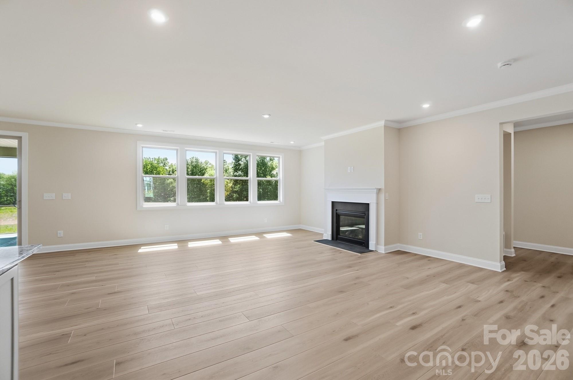 2517 Mabel Lane