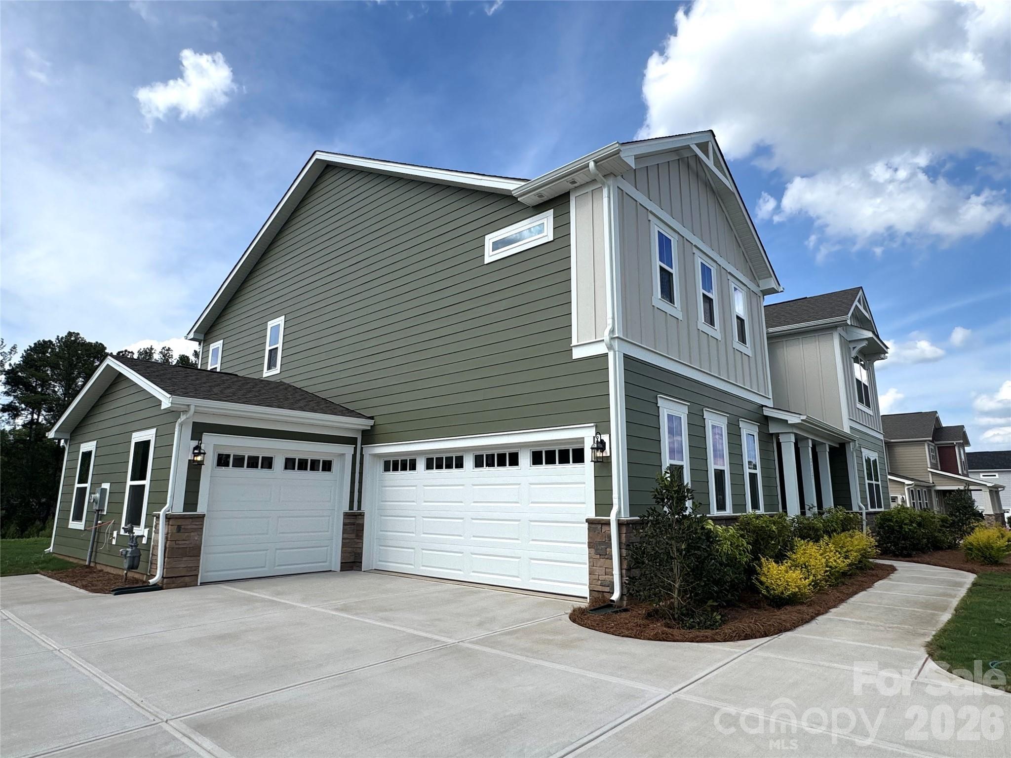 2517 Mabel Lane