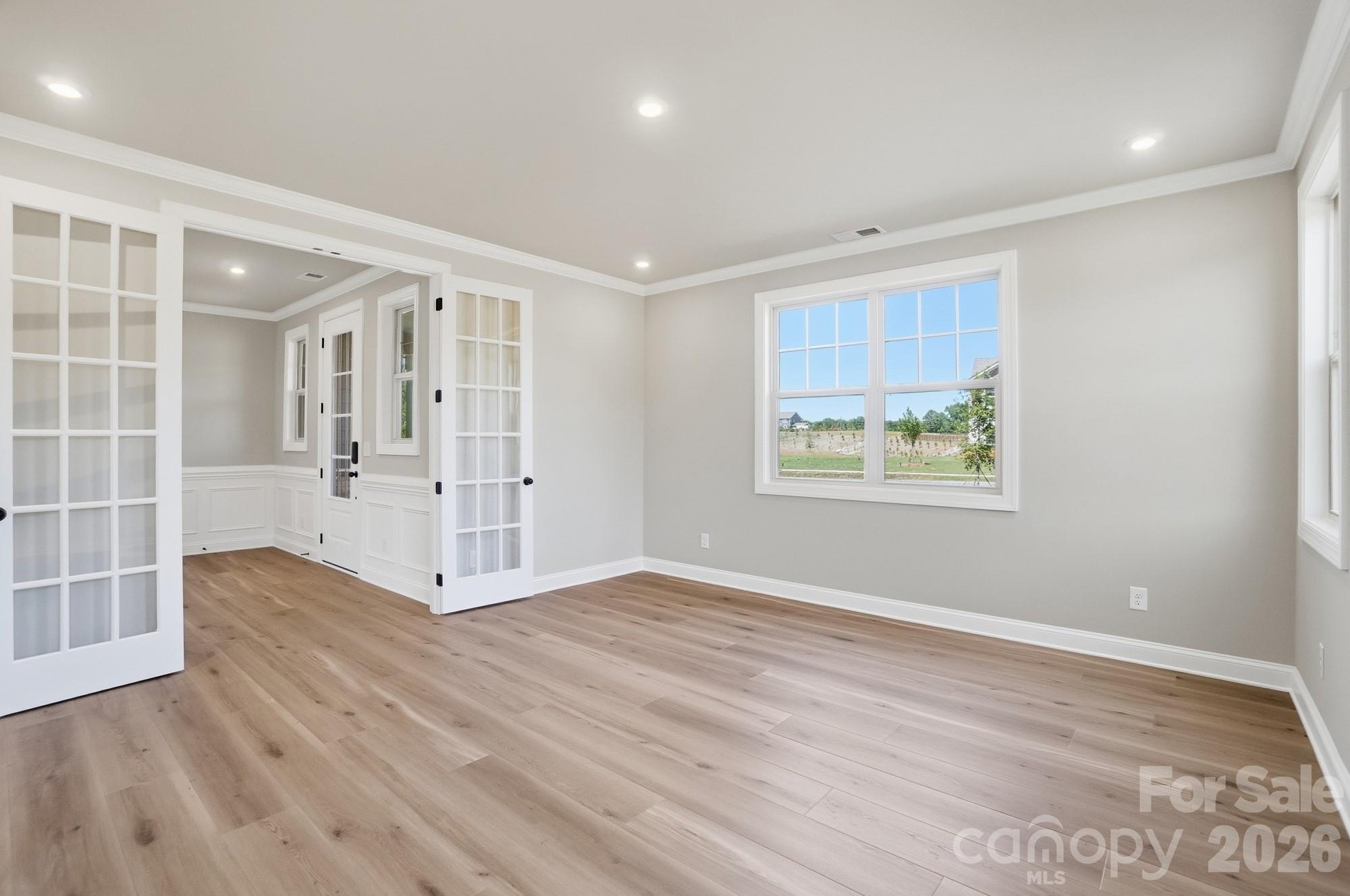 2517 Mabel Lane