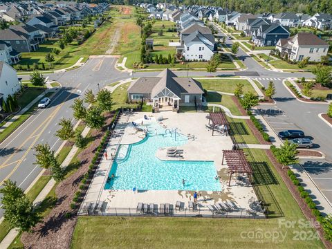 A home in Huntersville