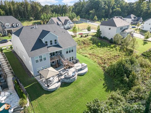 A home in Huntersville