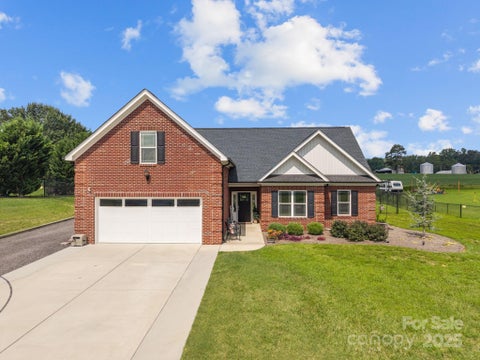 Photo for 2647 Puetts Chapel Road