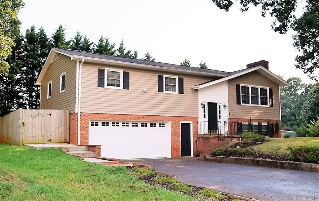 Pinecrest - Residential