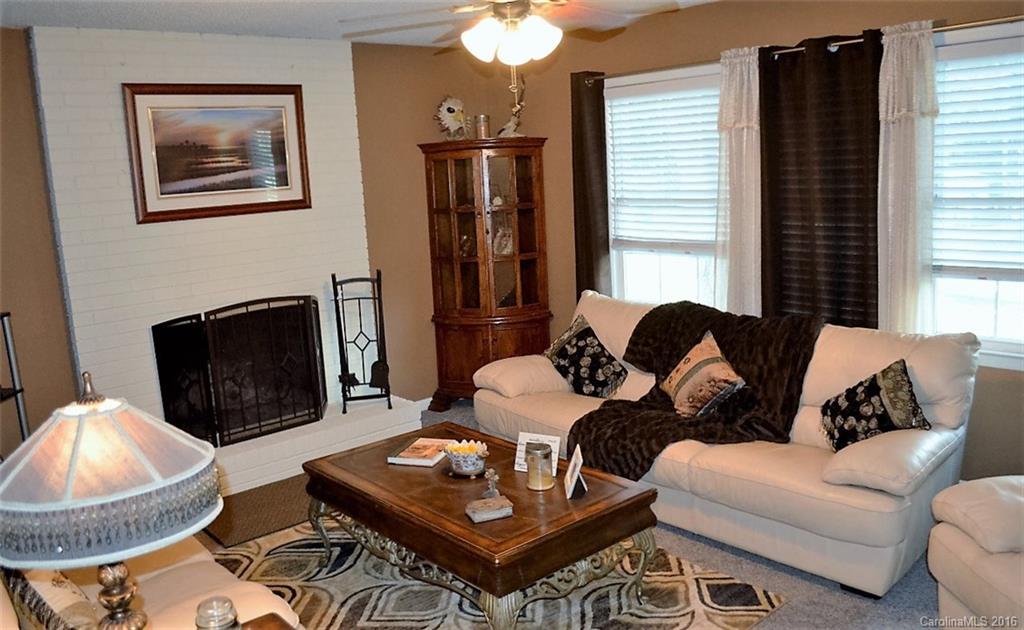 Pinecrest - Residential