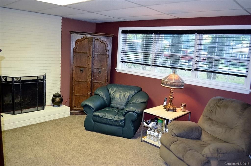 Pinecrest - Residential