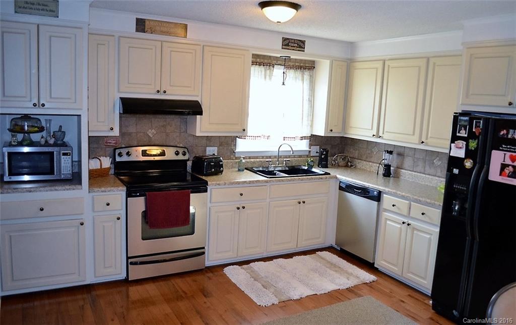 Pinecrest - Residential