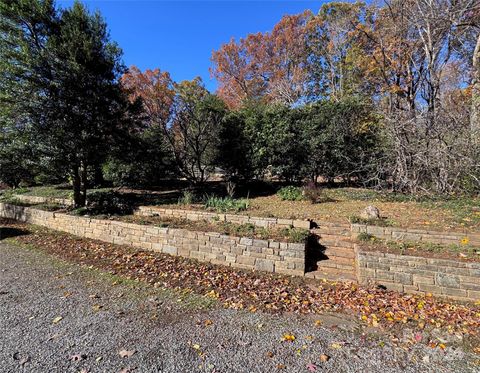 A home in Tryon