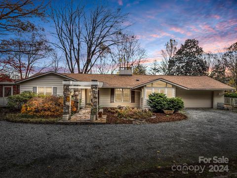 A home in Tryon