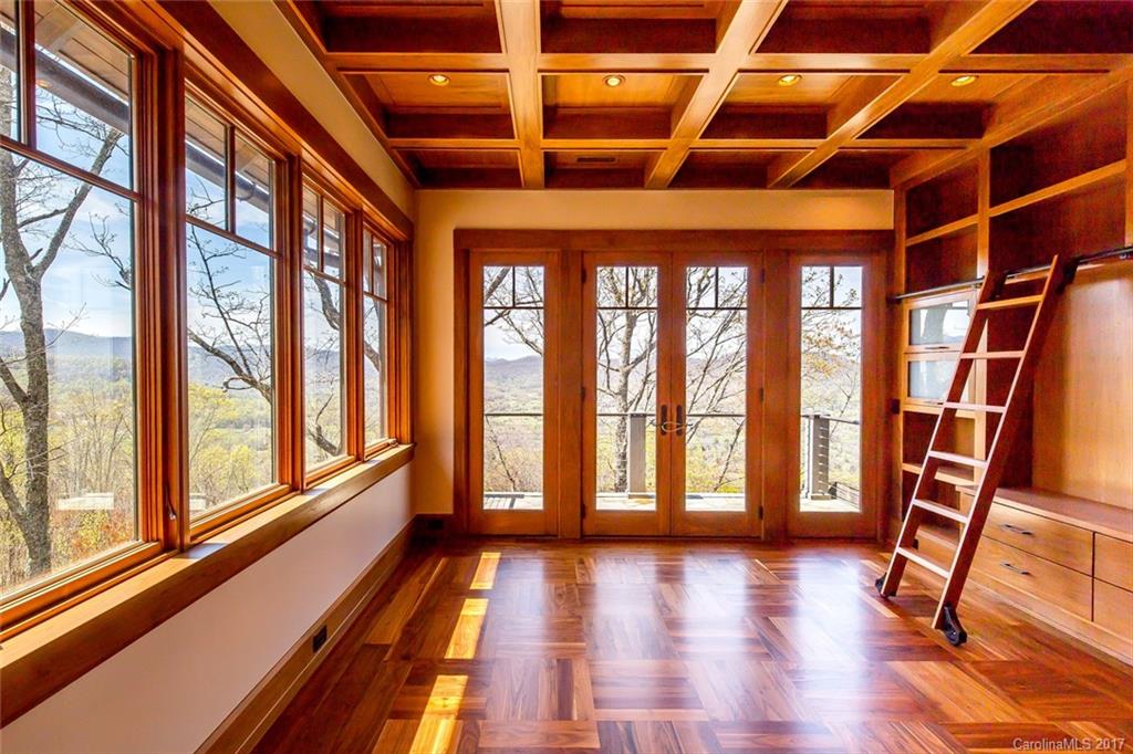 The Cliffs at Walnut Cove - Residential