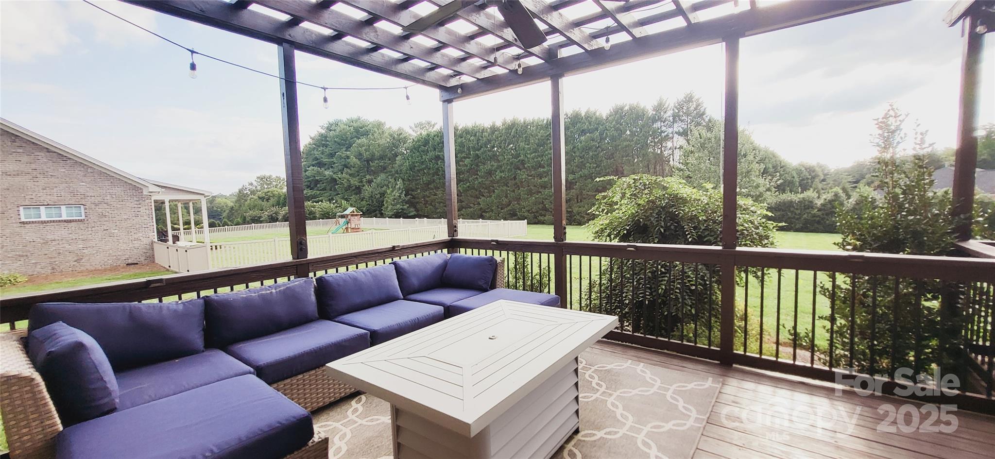 Oak Valley - Residential