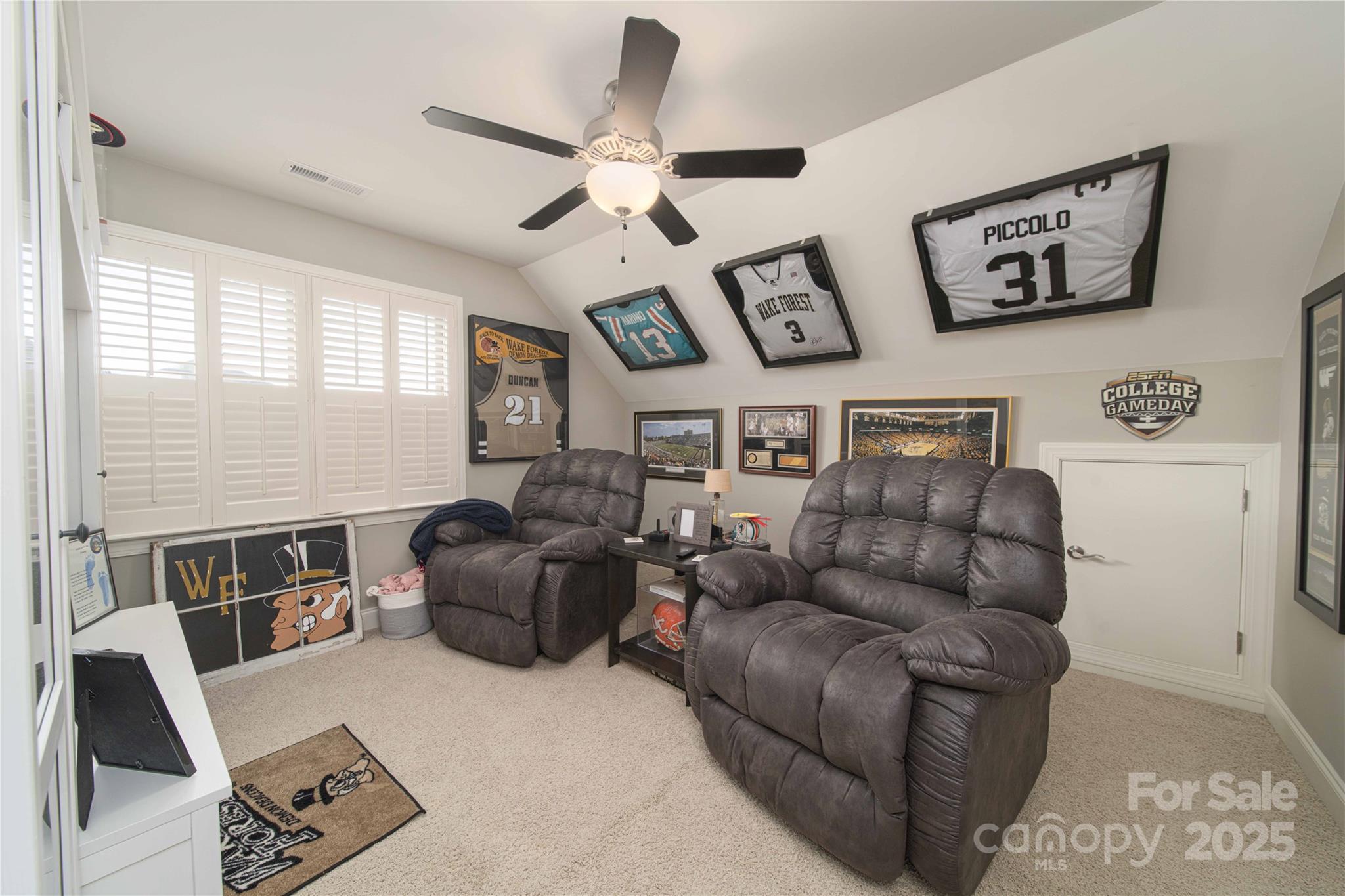 Oak Valley - Residential