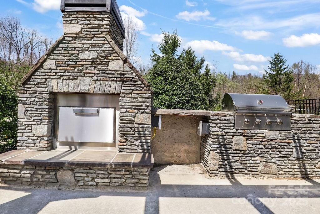 Pinebrook Farms - Residential