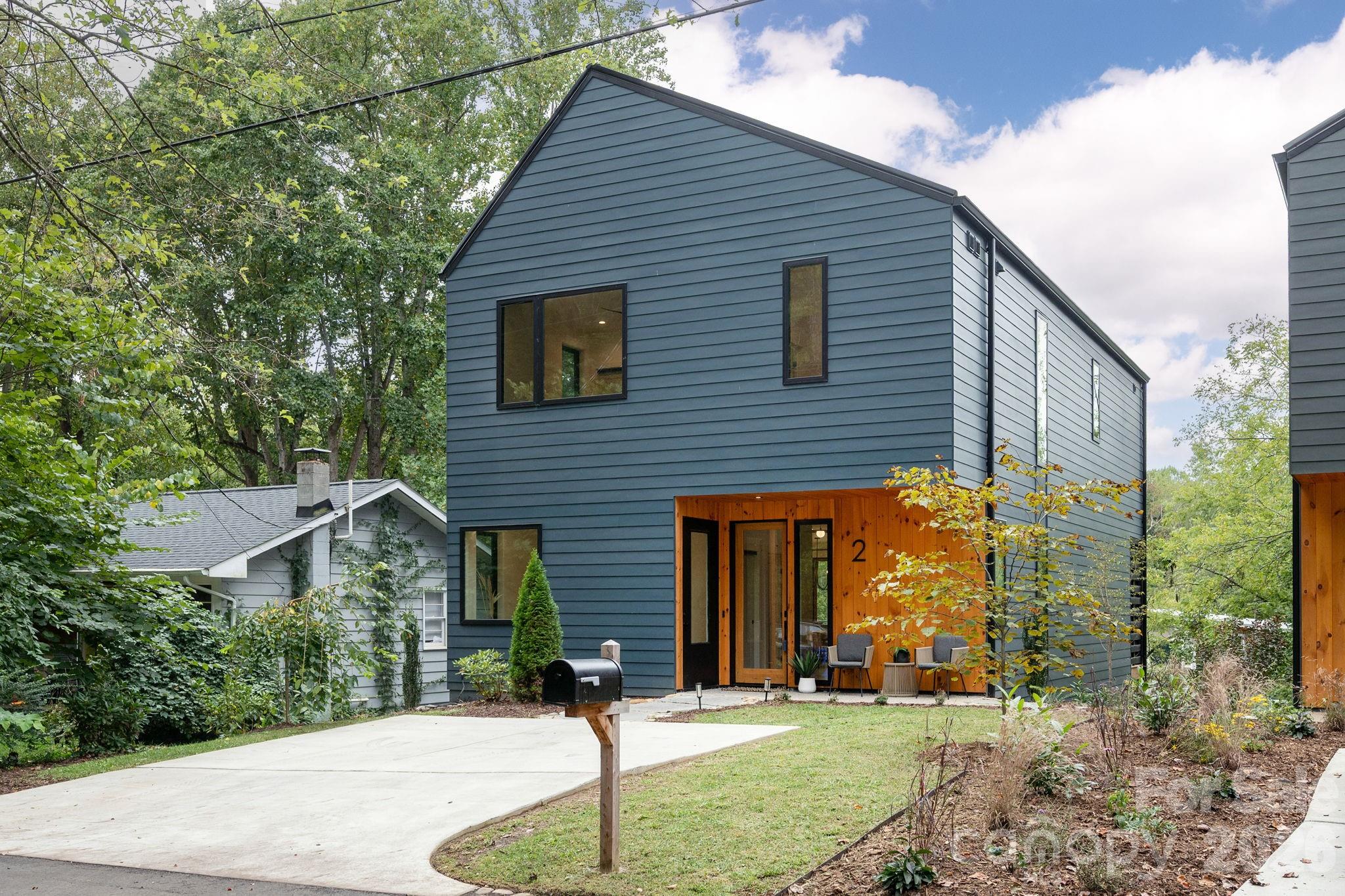 2 Davenport Place