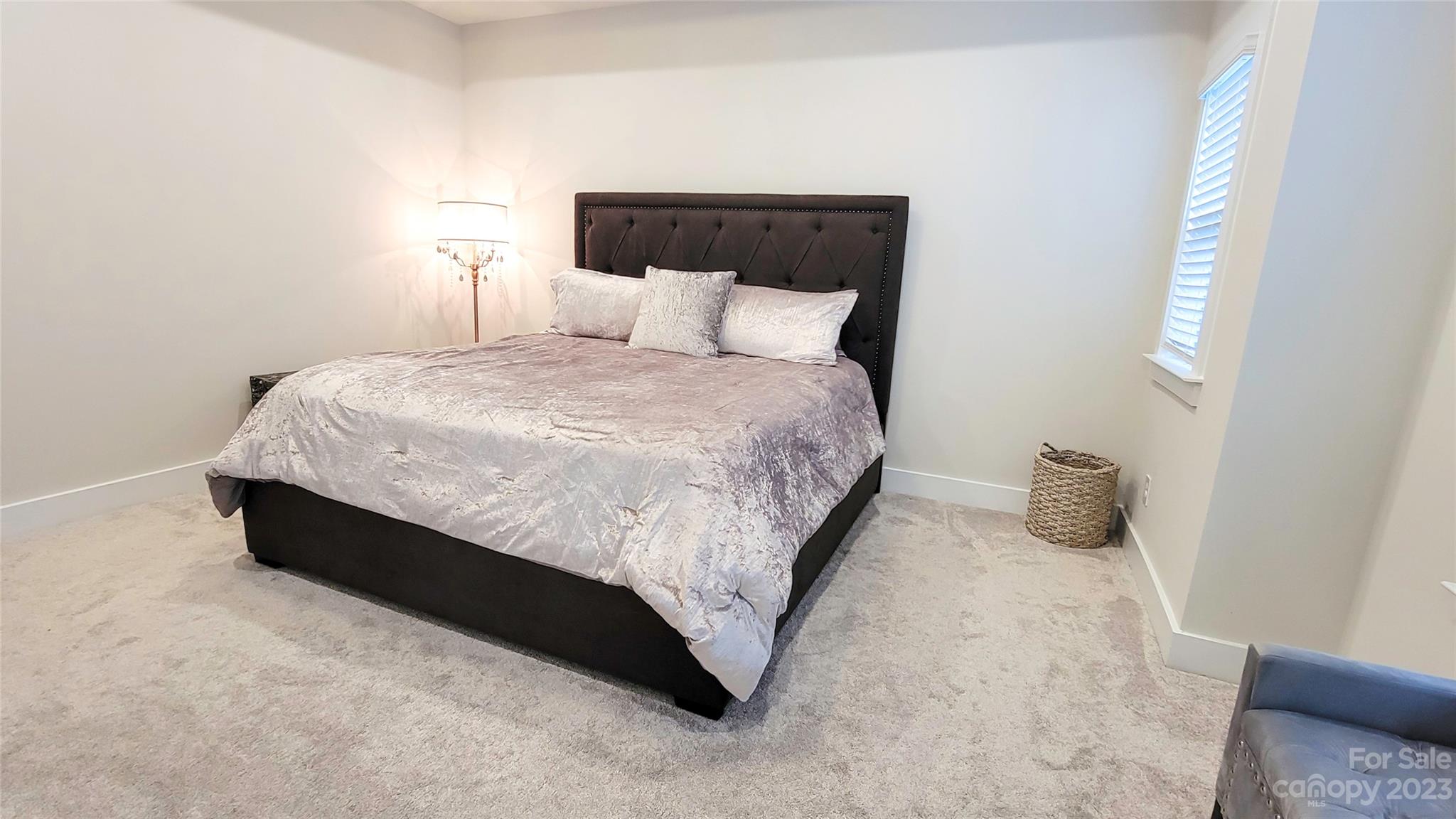 Six Twenty - Residential