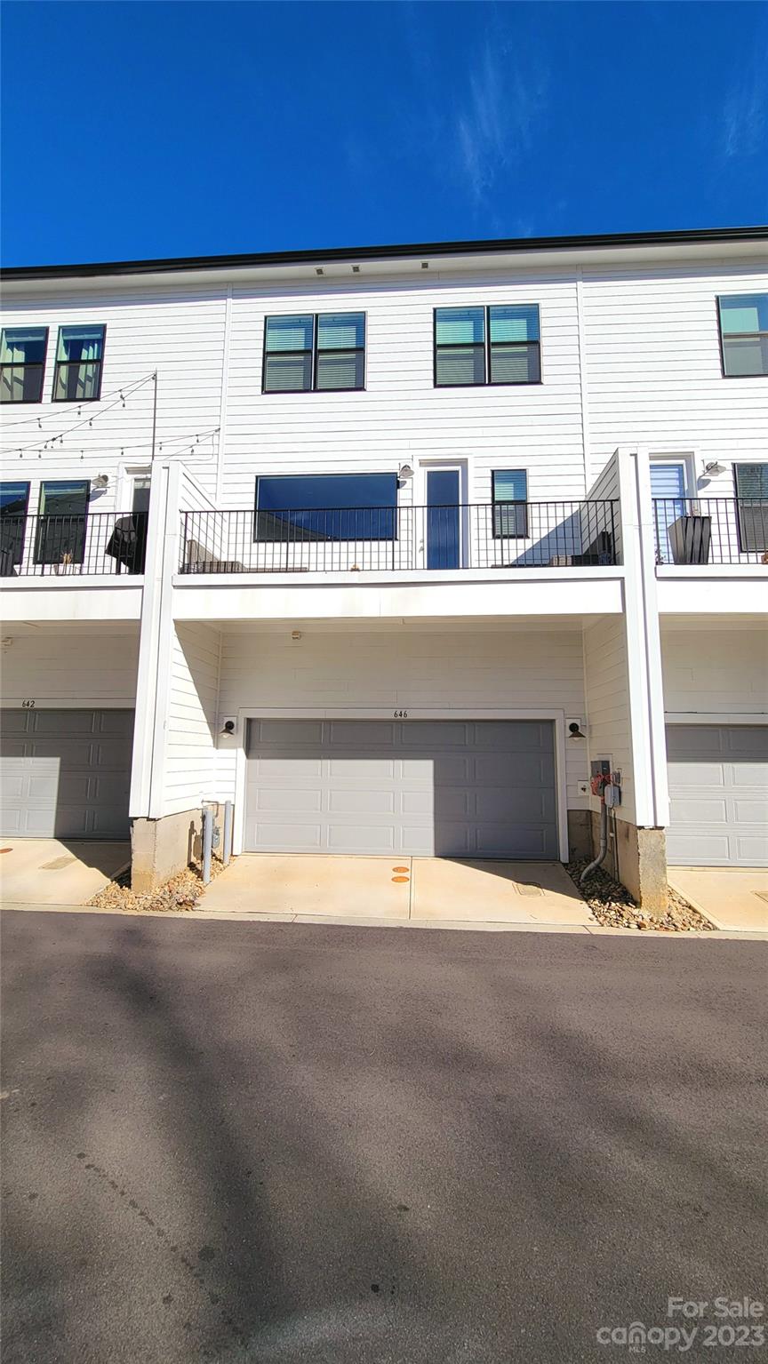 Six Twenty - Residential