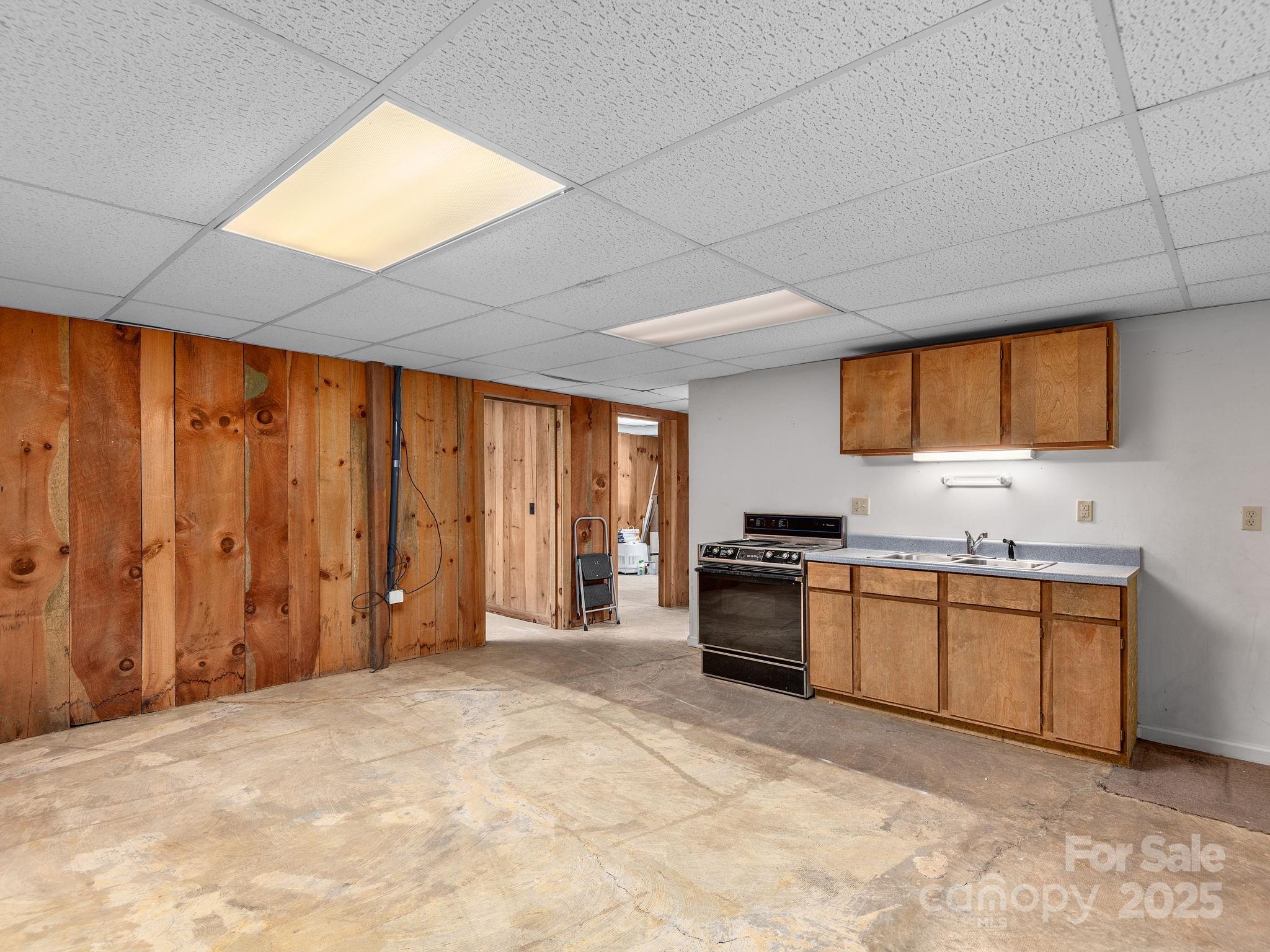 1001 Greenville Highway
