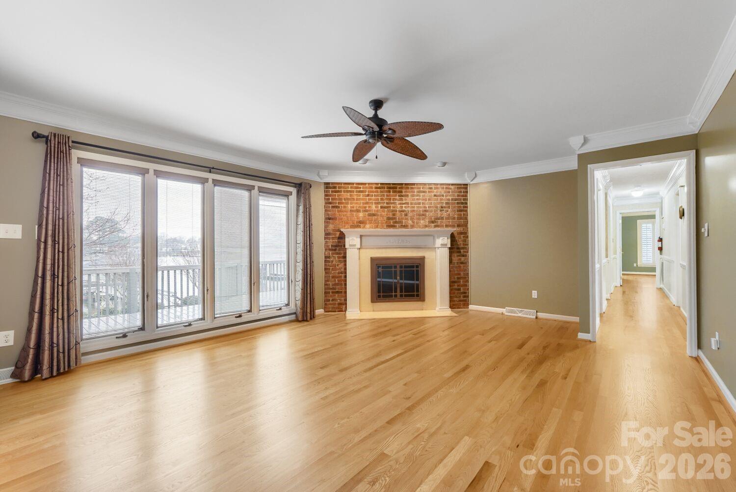 Country Club Shores - Residential