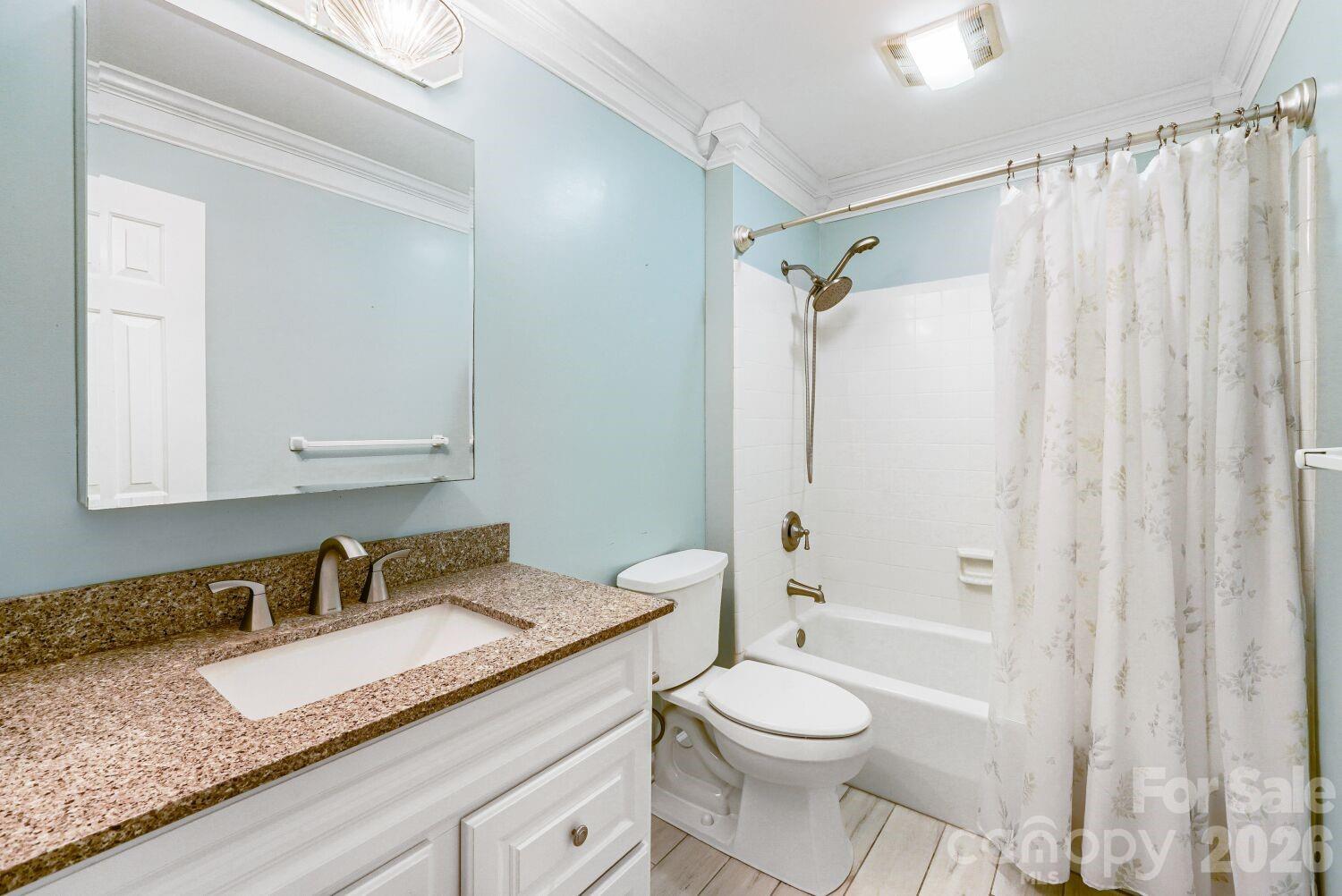 Country Club Shores - Residential