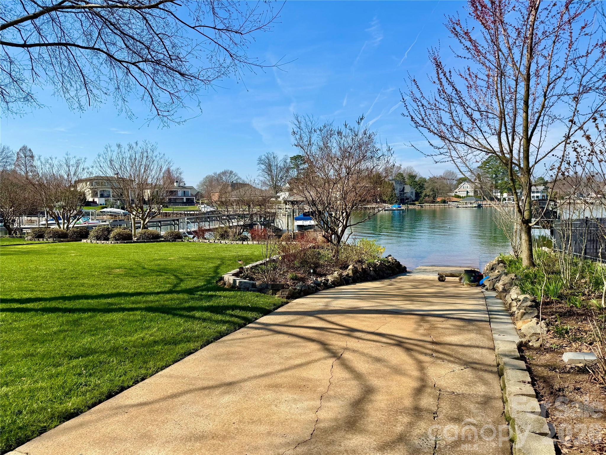 Country Club Shores - Residential