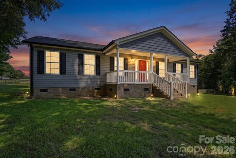 Photo for 1019 Clack A Drome Drive