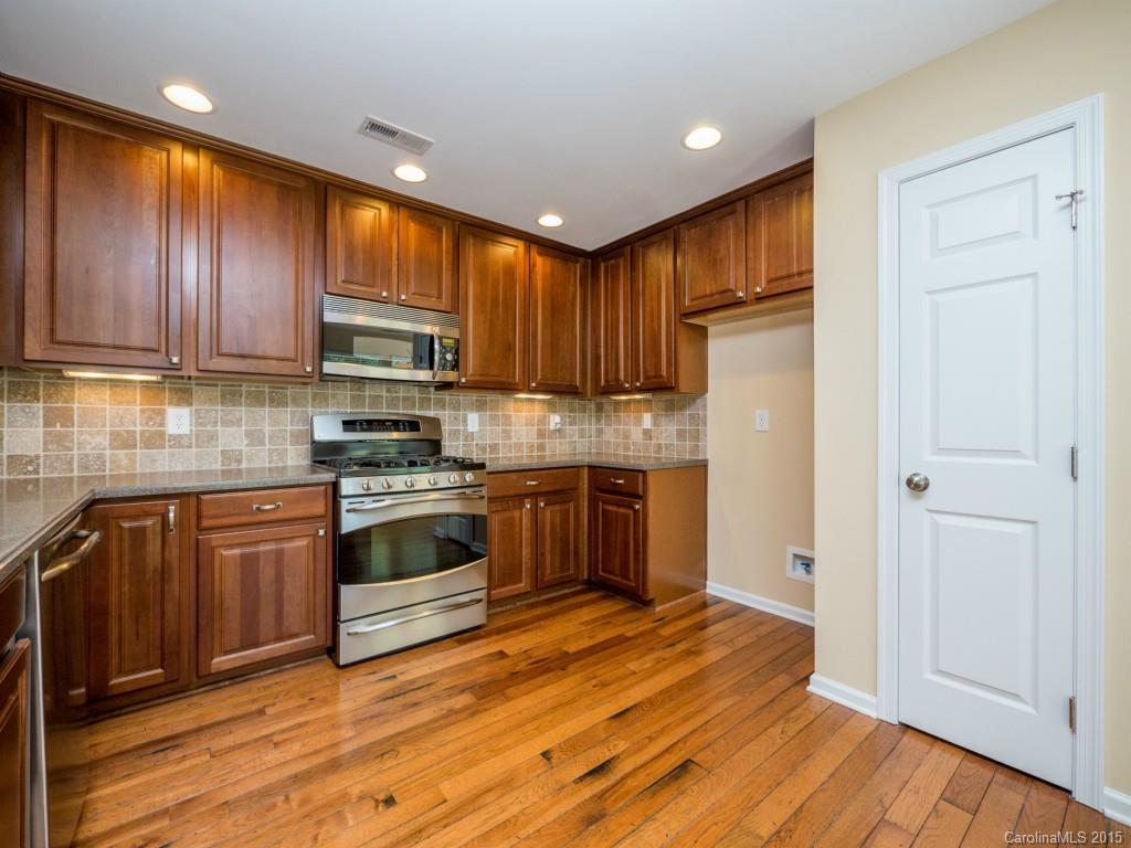 Autumn Cove At Lake Wylie - Residential