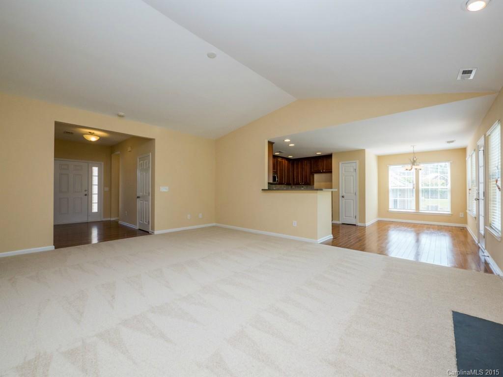 Autumn Cove At Lake Wylie - Residential