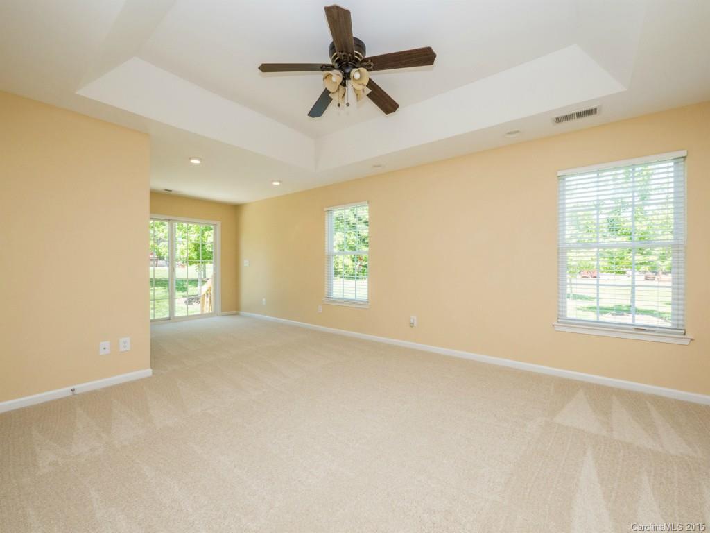 Autumn Cove At Lake Wylie - Residential