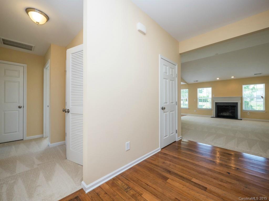 Autumn Cove At Lake Wylie - Residential