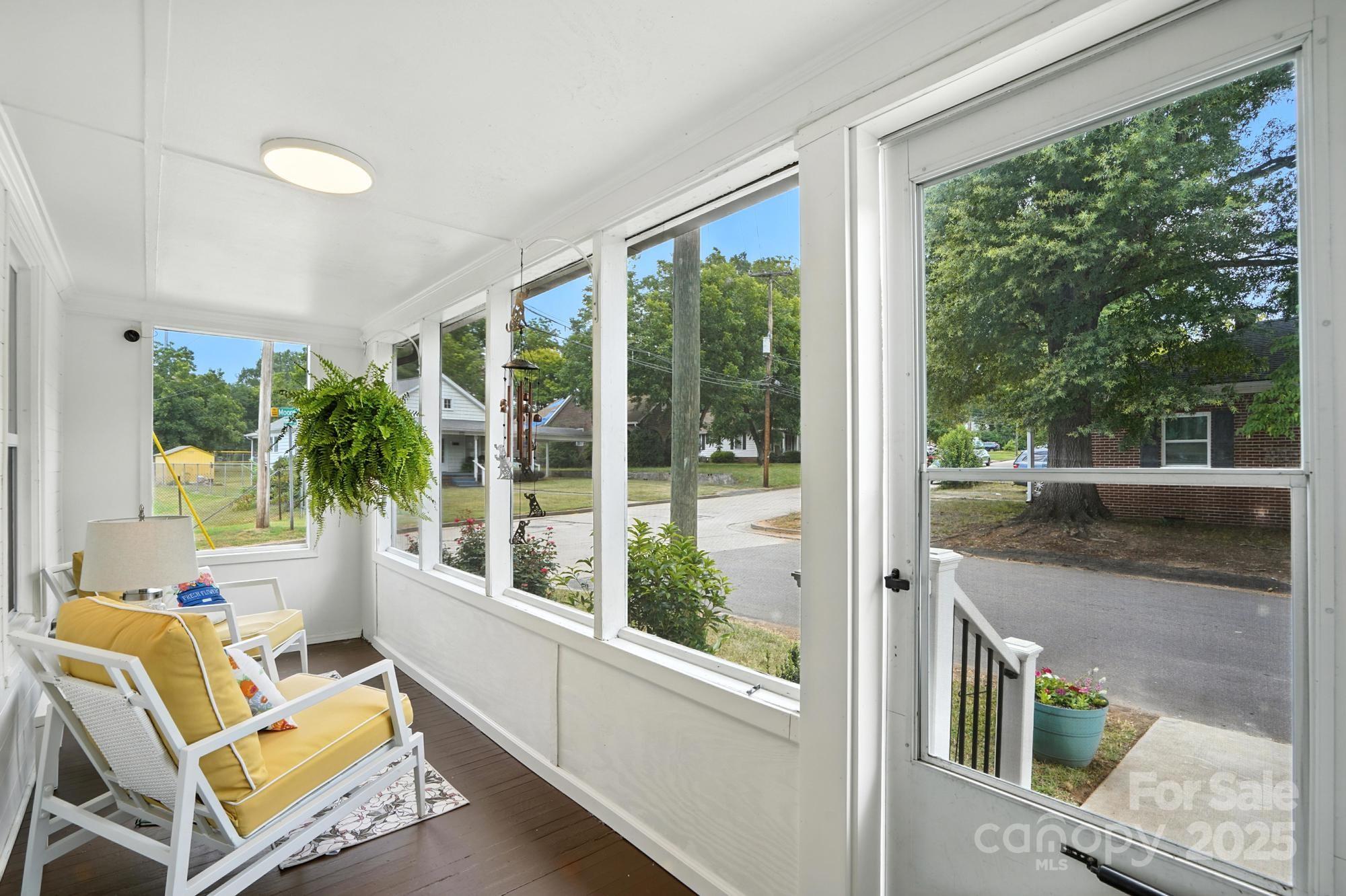 347 Magnolia Street NW