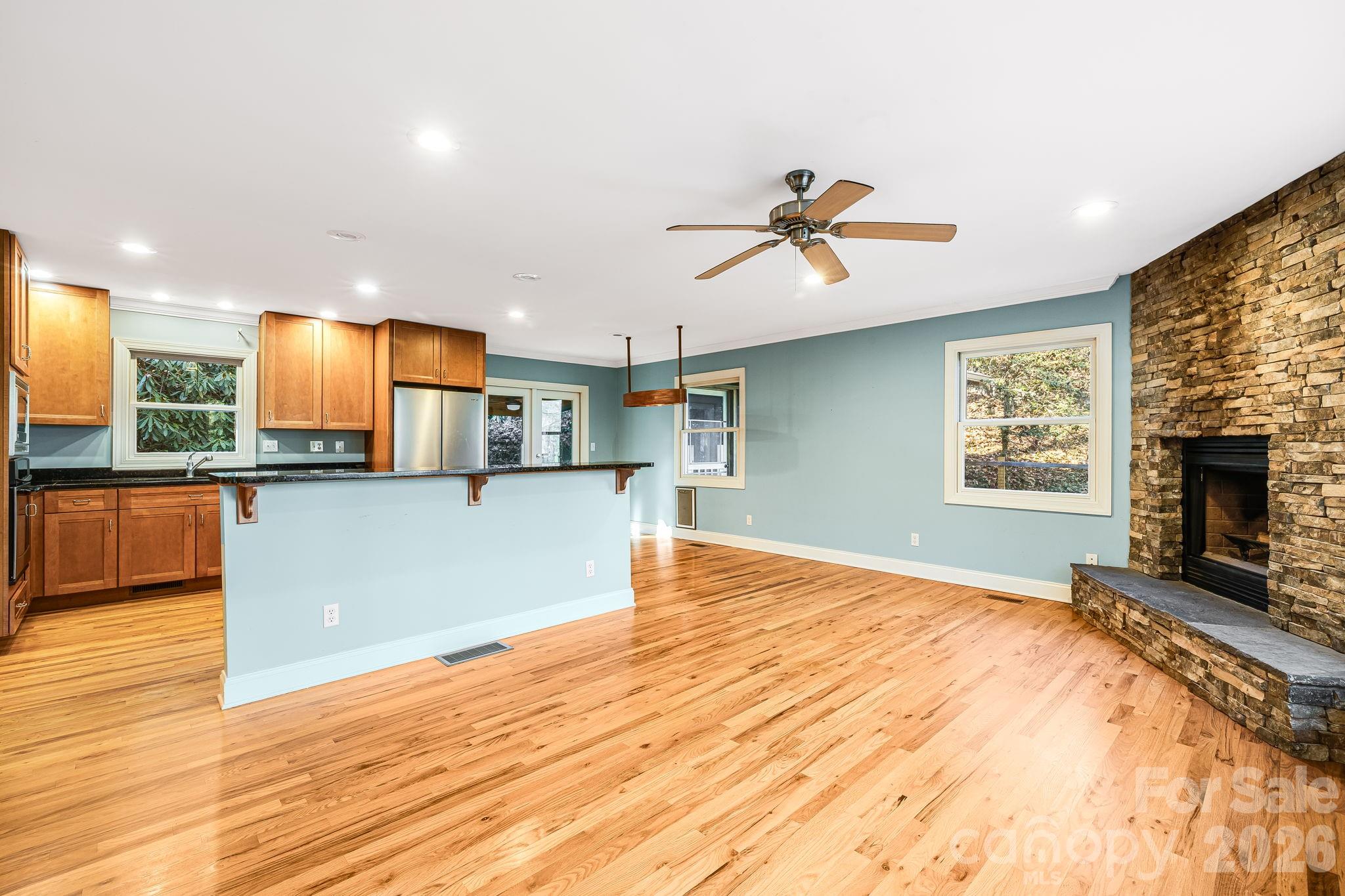 Glen Cannon - Residential