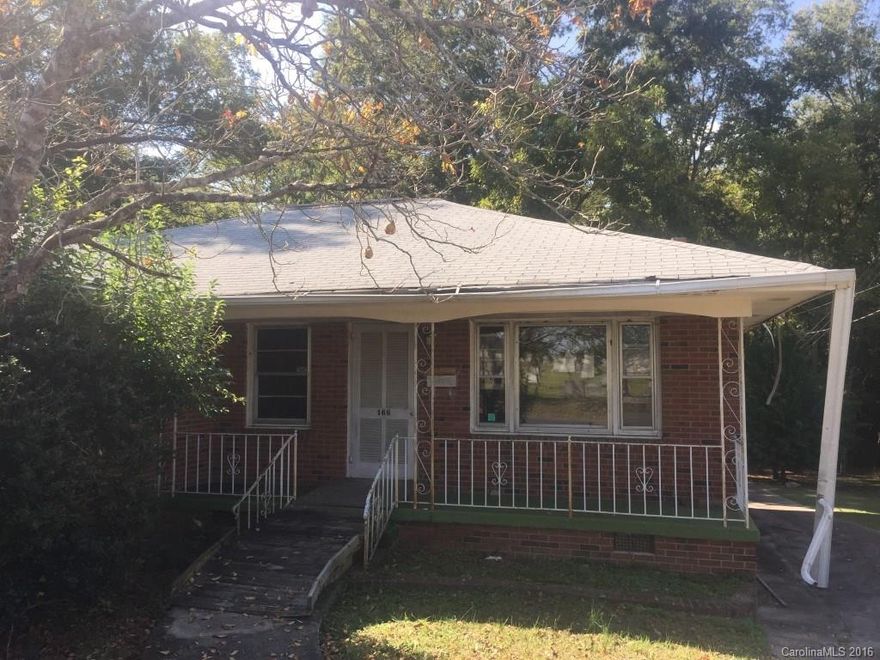 All brick home located in city limits of Chester, SC.  Priced accordingly.   Pertaining to Cash offers, the Grantee(s), or purchaser(s), of the Property cannot re-sell, record an additional conveyance document, or otherwise transfer title to the Property within 60 days following the Grantor's execution of this deed
