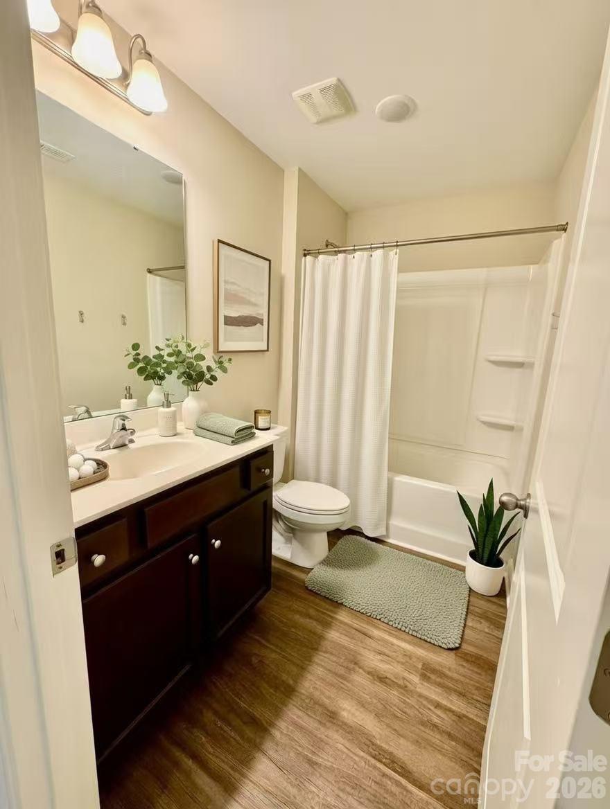 Coventry Townhomes - Residential