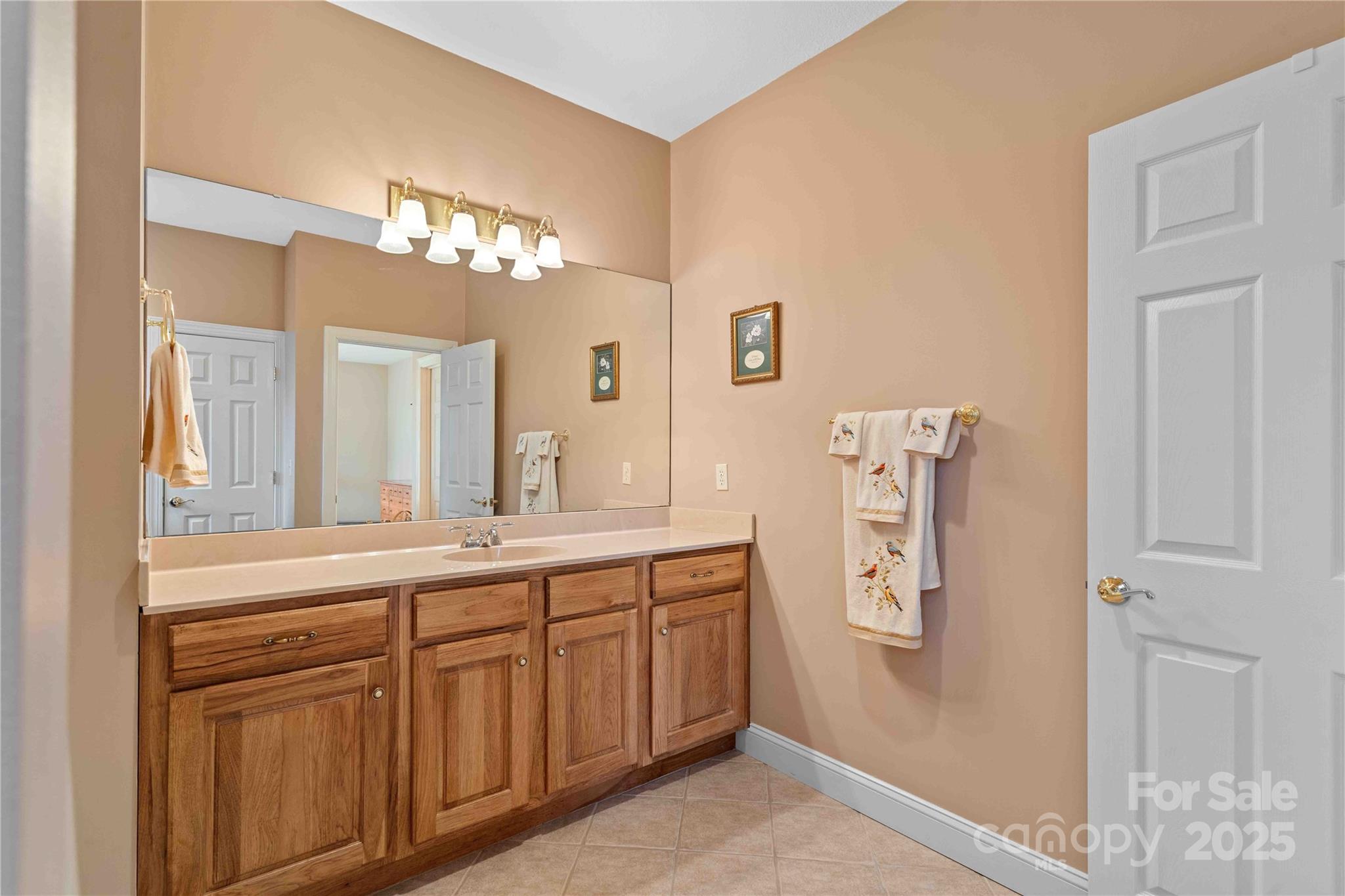 Dunroy On Rutledge - Residential