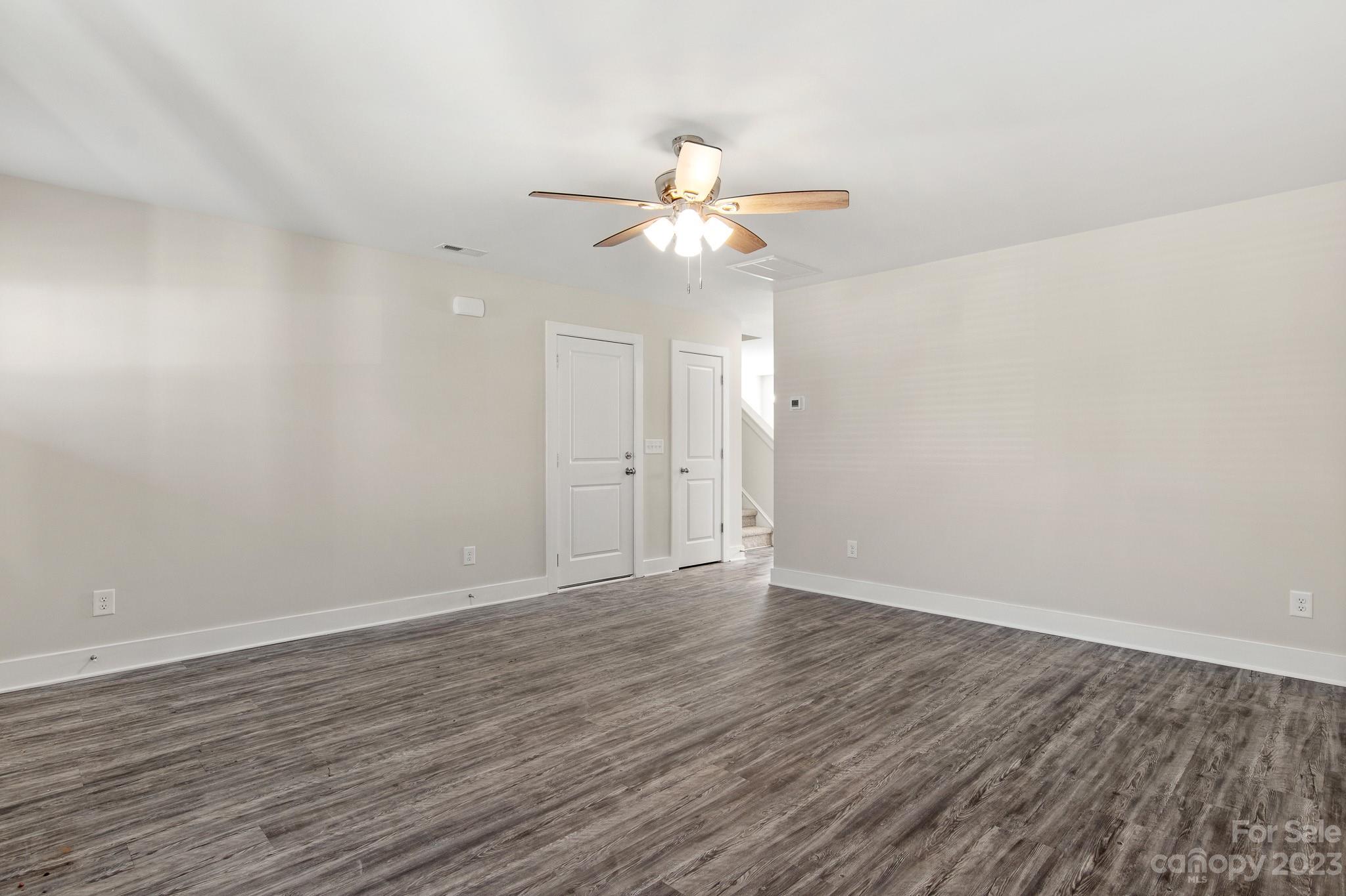 Coolwater Court - Residential