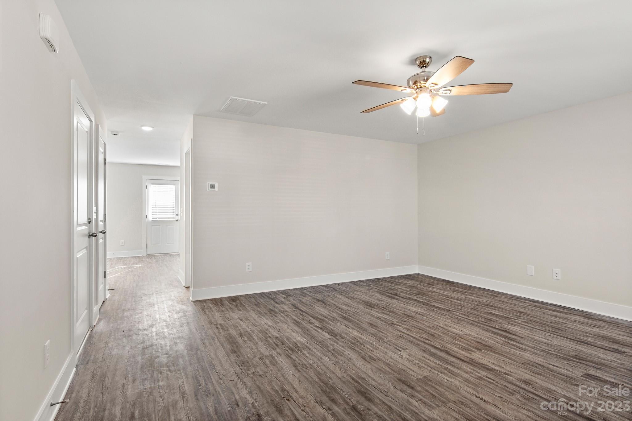 Coolwater Court - Residential