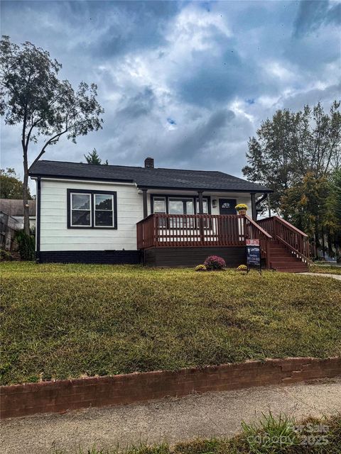 Photo of 59 Mckinnon Avenue NE, Concord, NC 28025 (MLS # 4280953) Photo of 59 Mckinnon Avenue NE, Concord, NC 28025 (MLS # 4280953)