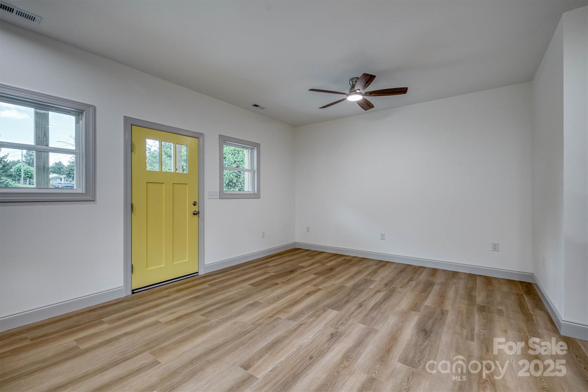 216 Stephens Drive