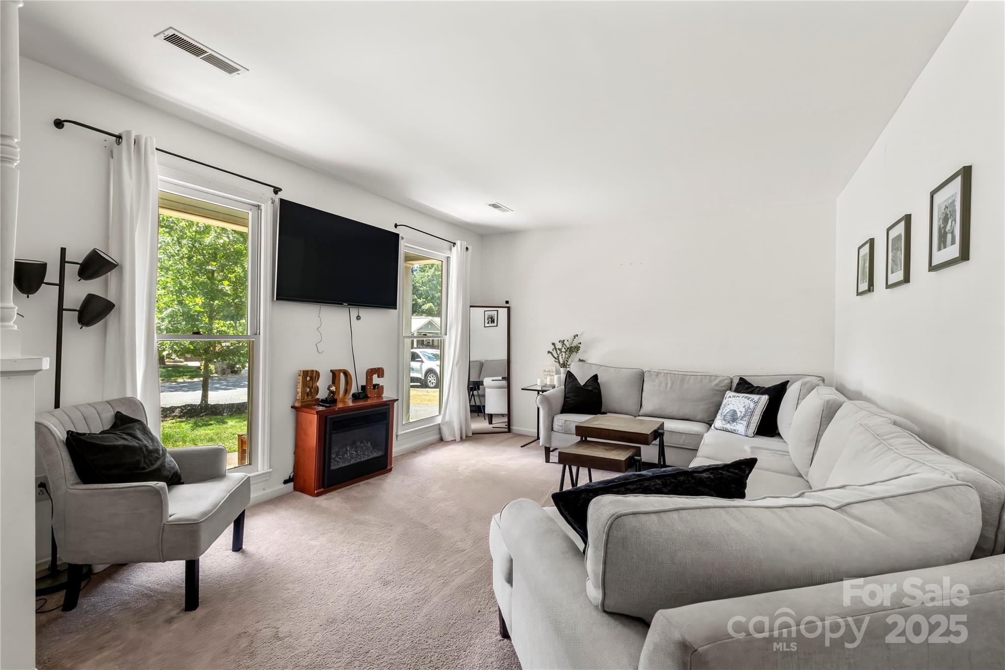 2635 Clover Hill Lane