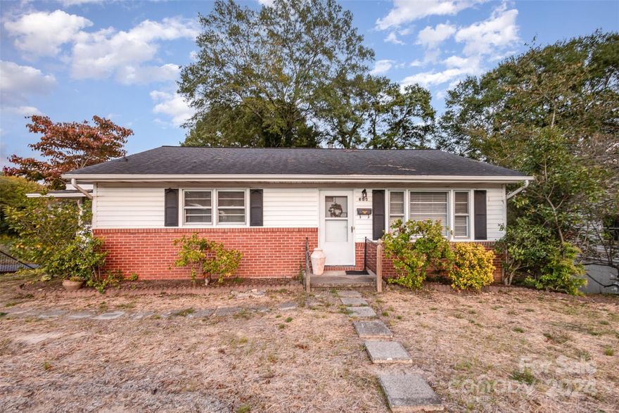 Conveniently located close to uptown Gastonia and I85, this 2 bedroom, brick home offers a quality build not replicated in today's new construction. Enjoy a corner lot, real hardwood floors and the finer quality of life.
