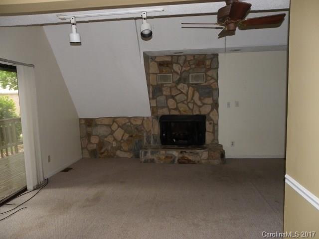 Tega Cay - Residential