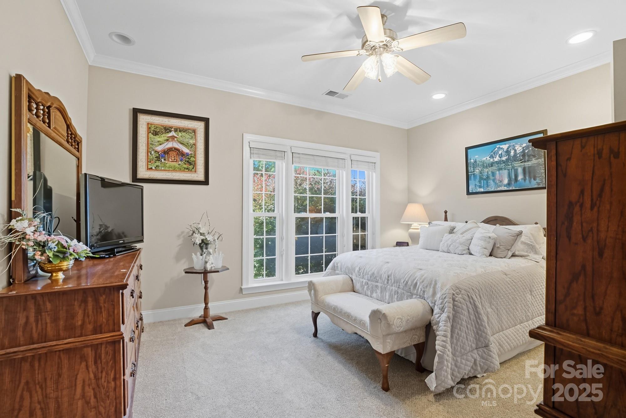 Vanderburg Estates - Residential