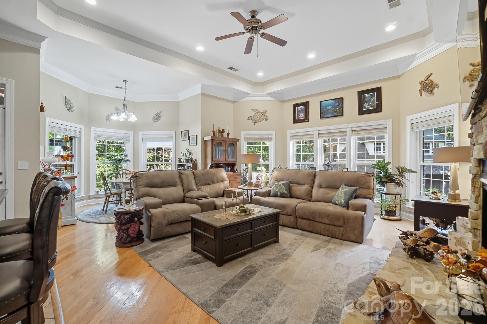 Vanderburg Estates - Residential