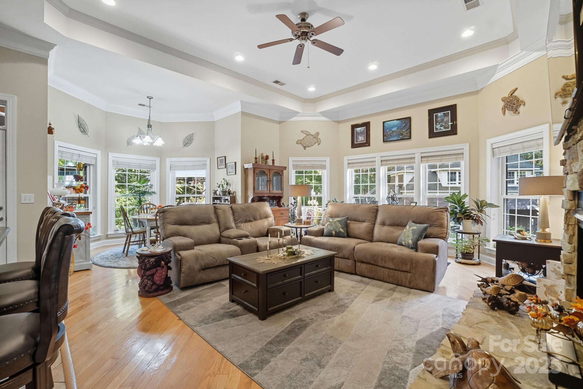 Vanderburg Estates - Residential