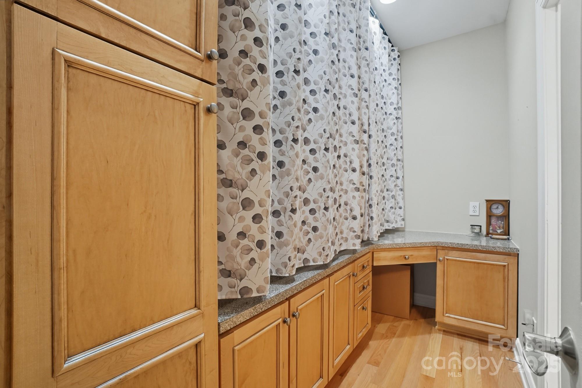 Vanderburg Estates - Residential