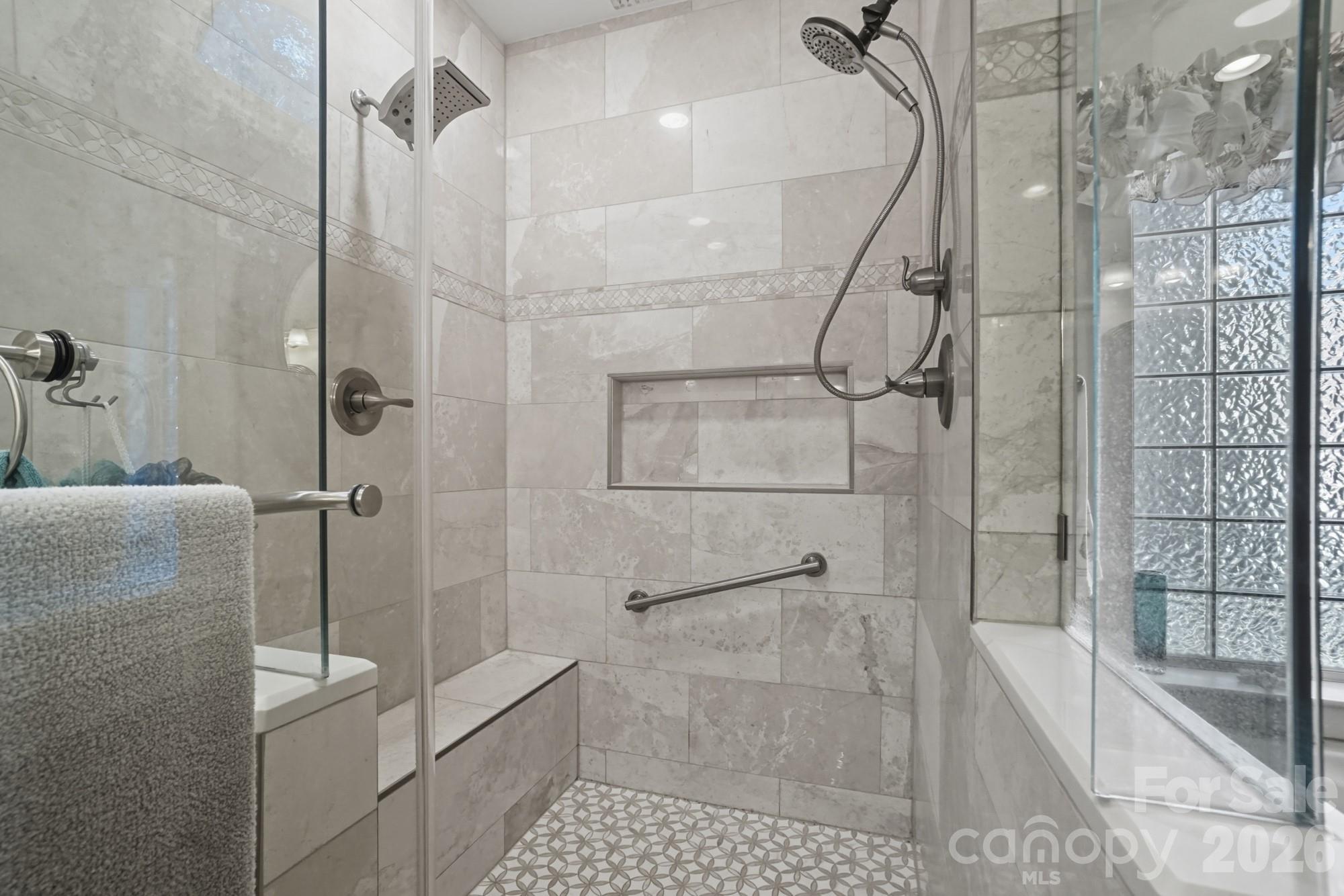 Vanderburg Estates - Residential