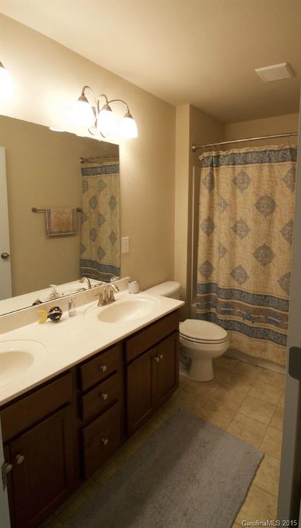 Stowe Pointe - Residential