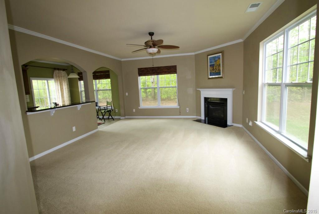 Stowe Pointe - Residential